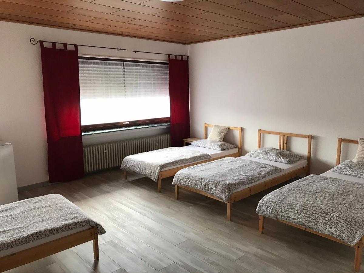 Gaestehaus Zur Schmiede Burghaun Zewnętrze zdjęcie