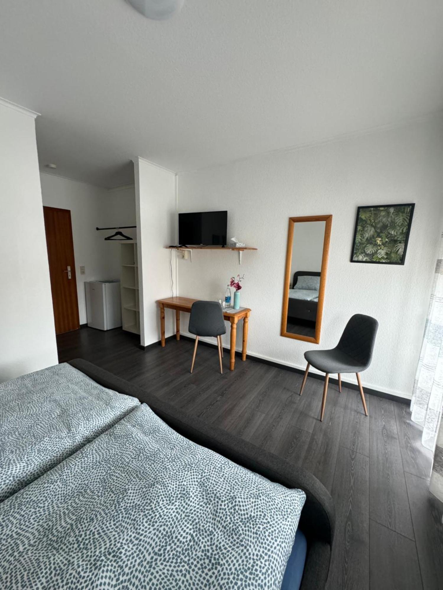 Gaestehaus Zur Schmiede Burghaun Zewnętrze zdjęcie